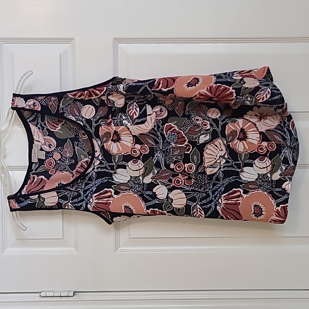 LOFT Sleeveless Blouse